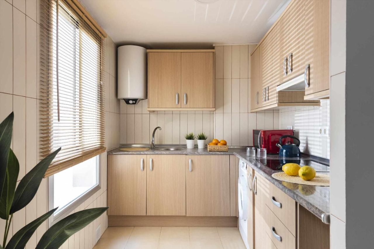 Unika Homes Malaga Beach & City ภายนอก รูปภาพ